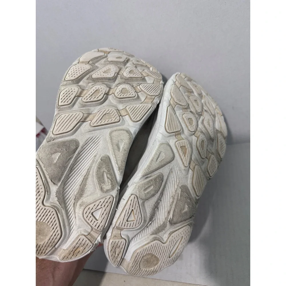 Hoka One One Clifton 9 Mens 10D White Running Shoes 1127895 WWH